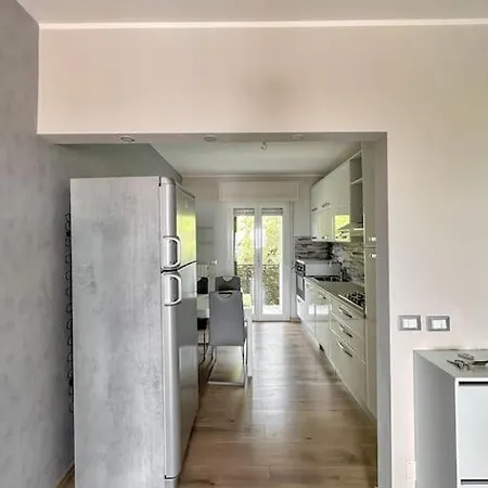 Al Mare Apartment
